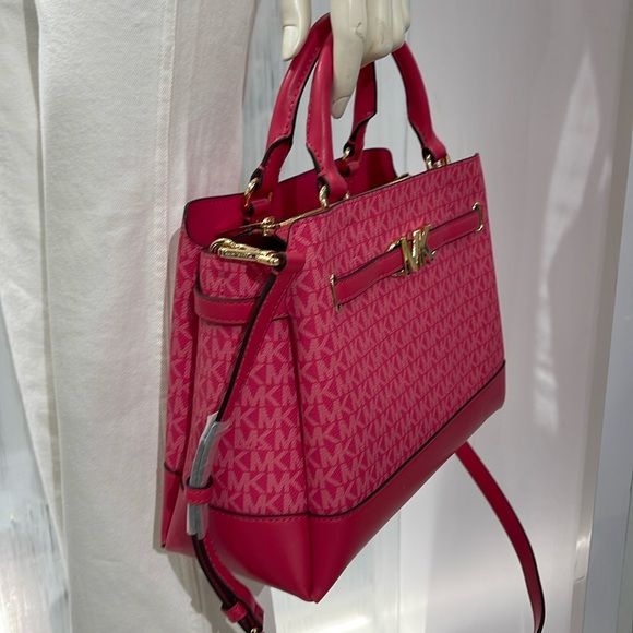 MICHAEL KORS 
Reed Large Graphic Logo Belted Satchel
Electric Pink 
NWT - Picture 14 of 16